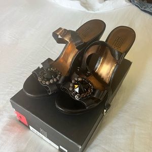 BELLA MODA WOODEN HEELS 9